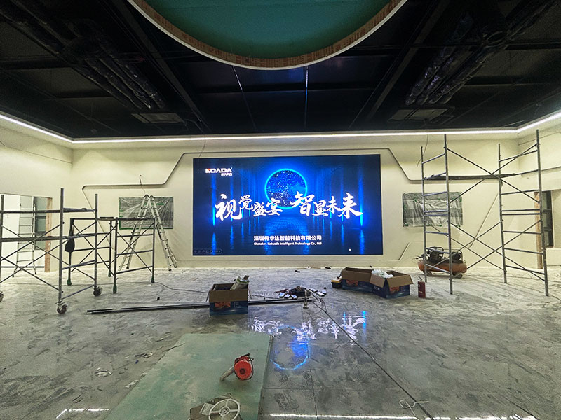 云南省昭通市昭通東站中鐵十局有限公司應用柯華達P2室內全彩LED顯示屏