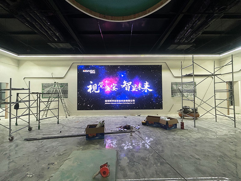 云南省昭通市昭通東站中鐵十局有限公司應用柯華達P2室內全彩LED顯示屏