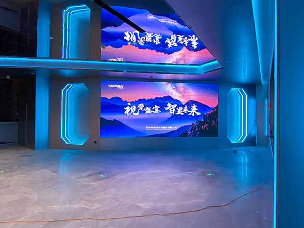 濟(jì)南 鼎冠鑫星 臺(tái)球連鎖應(yīng)用柯華達(dá)P2.5室內(nèi)全彩LED顯示屏